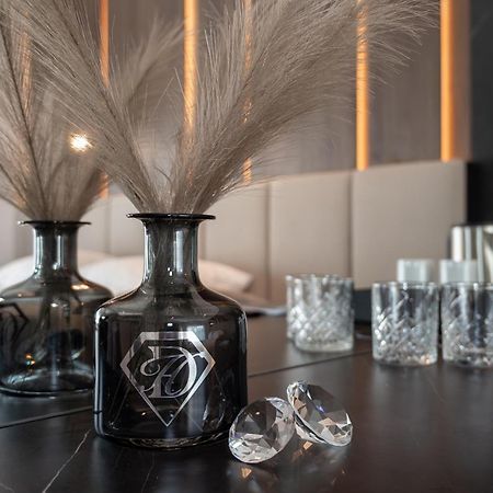 Diamond Hotel Загреб Екстериор снимка