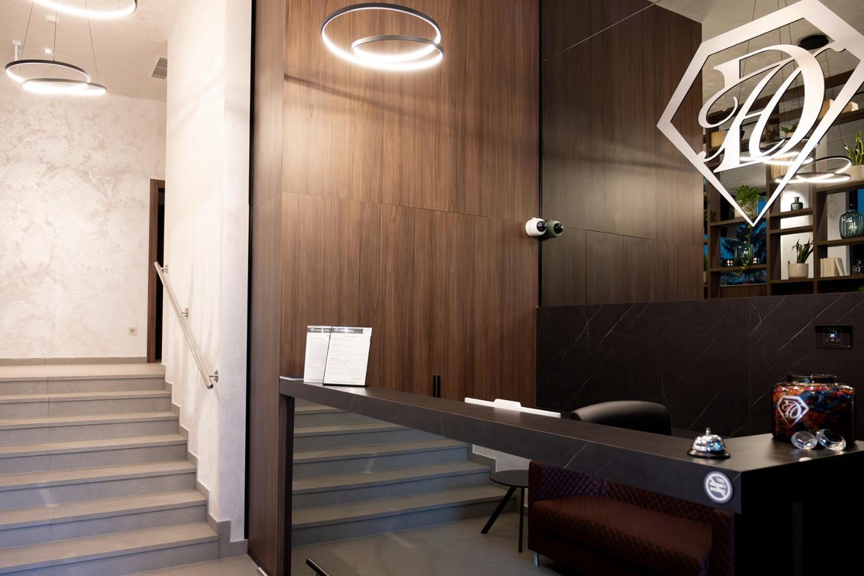 Diamond Hotel Загреб Екстериор снимка