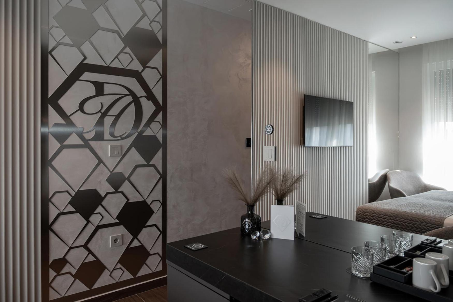 Diamond Hotel Загреб Екстериор снимка