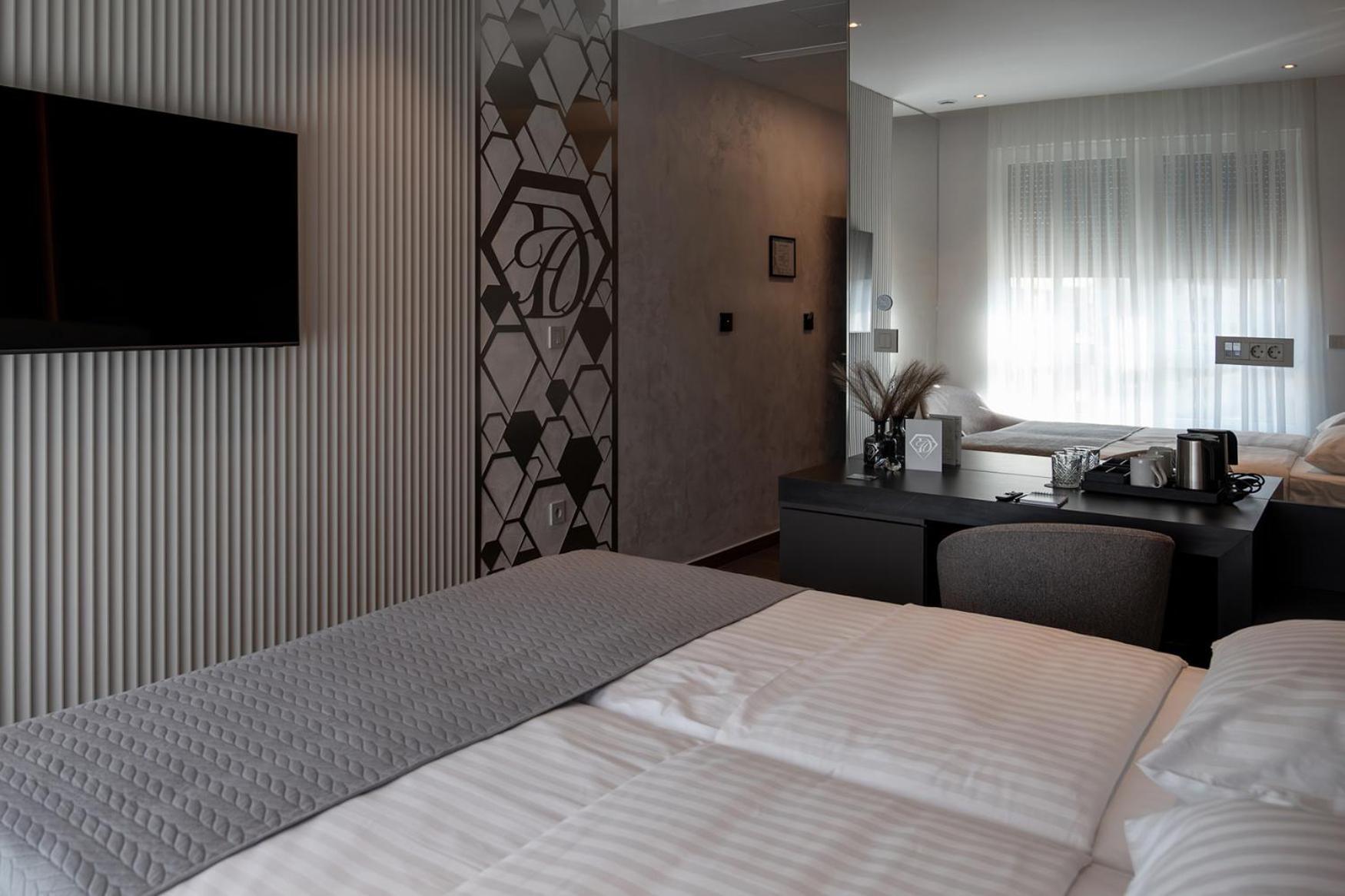 Diamond Hotel Загреб Екстериор снимка